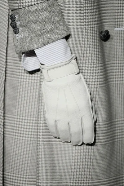 Look 75
